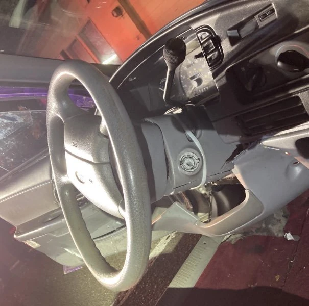 The steering wheel and interior